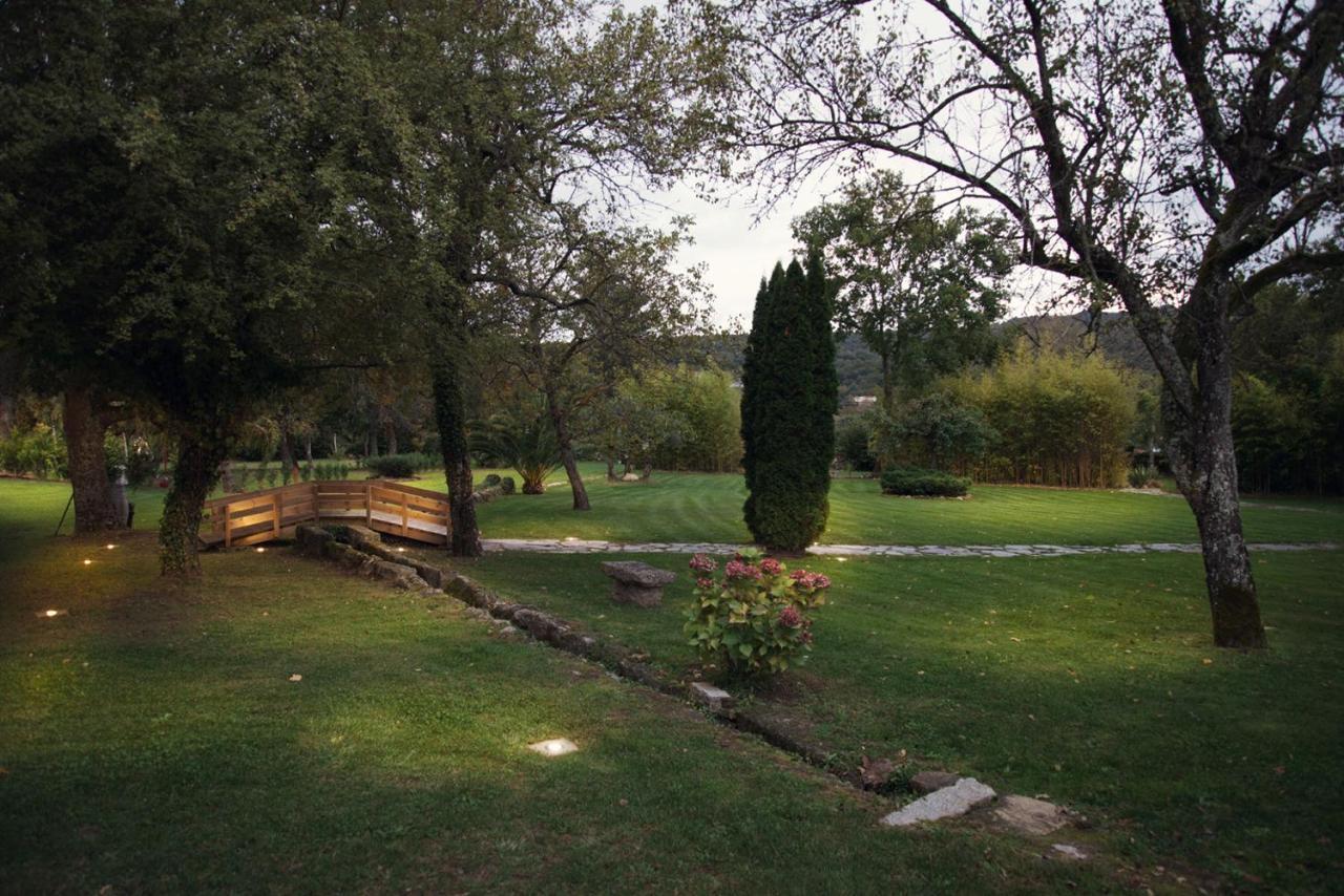 塞拉诺瓦 Jardines Pazo A Fabrica旅馆 外观 照片